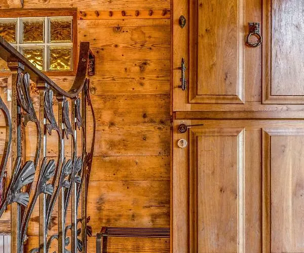 Dom wakacyjny The Dragon Barn -